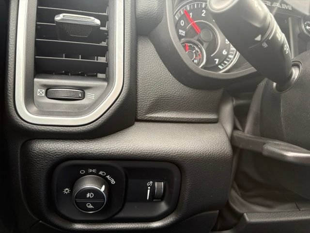 Used 2023 RAM 1500 Big Horn AWD/4WD image 23