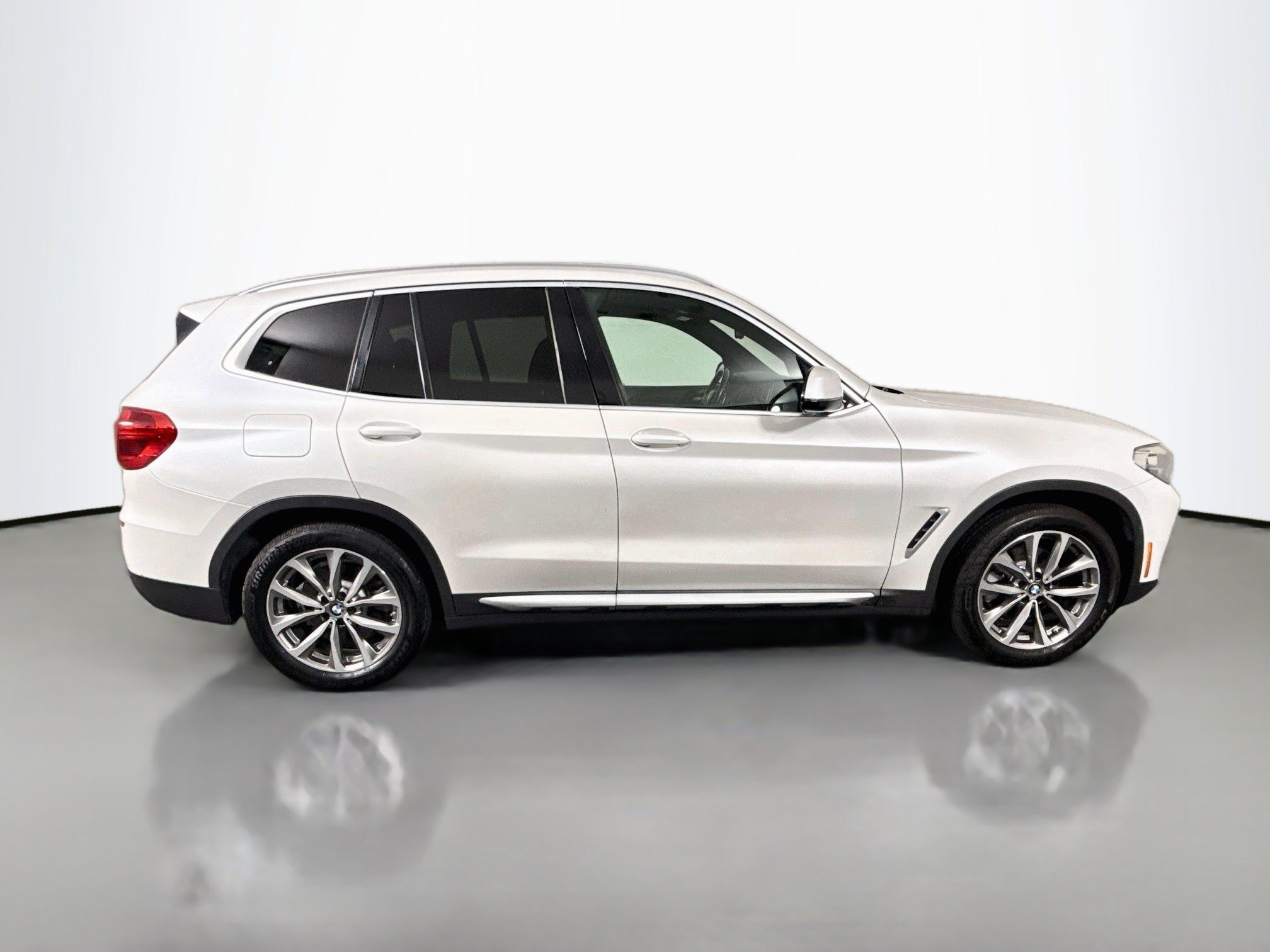 Used 2019 BMW X3 sDrive30i RWD image 11