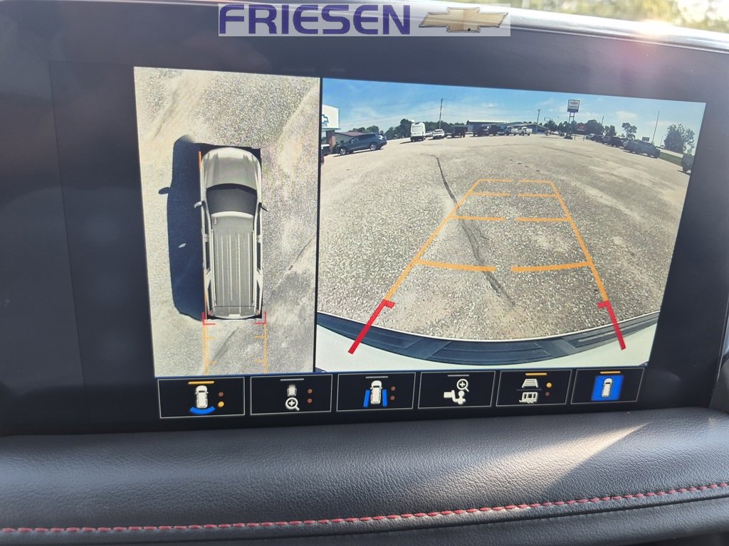 Used 2022 Chevrolet Suburban RST w/ Luxury Package image 26