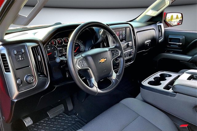 Used 2018 Chevrolet Silverado 1500 LT w/ All Star Edition image 17
