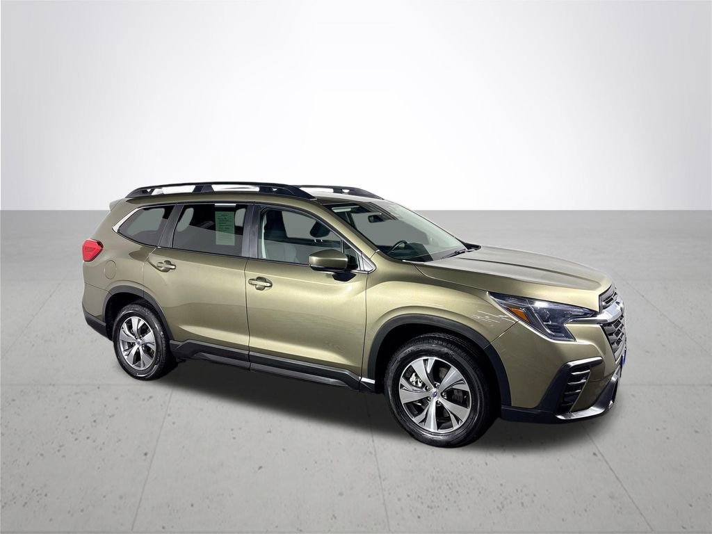 Certified 2025 Subaru Ascent Premium image 5