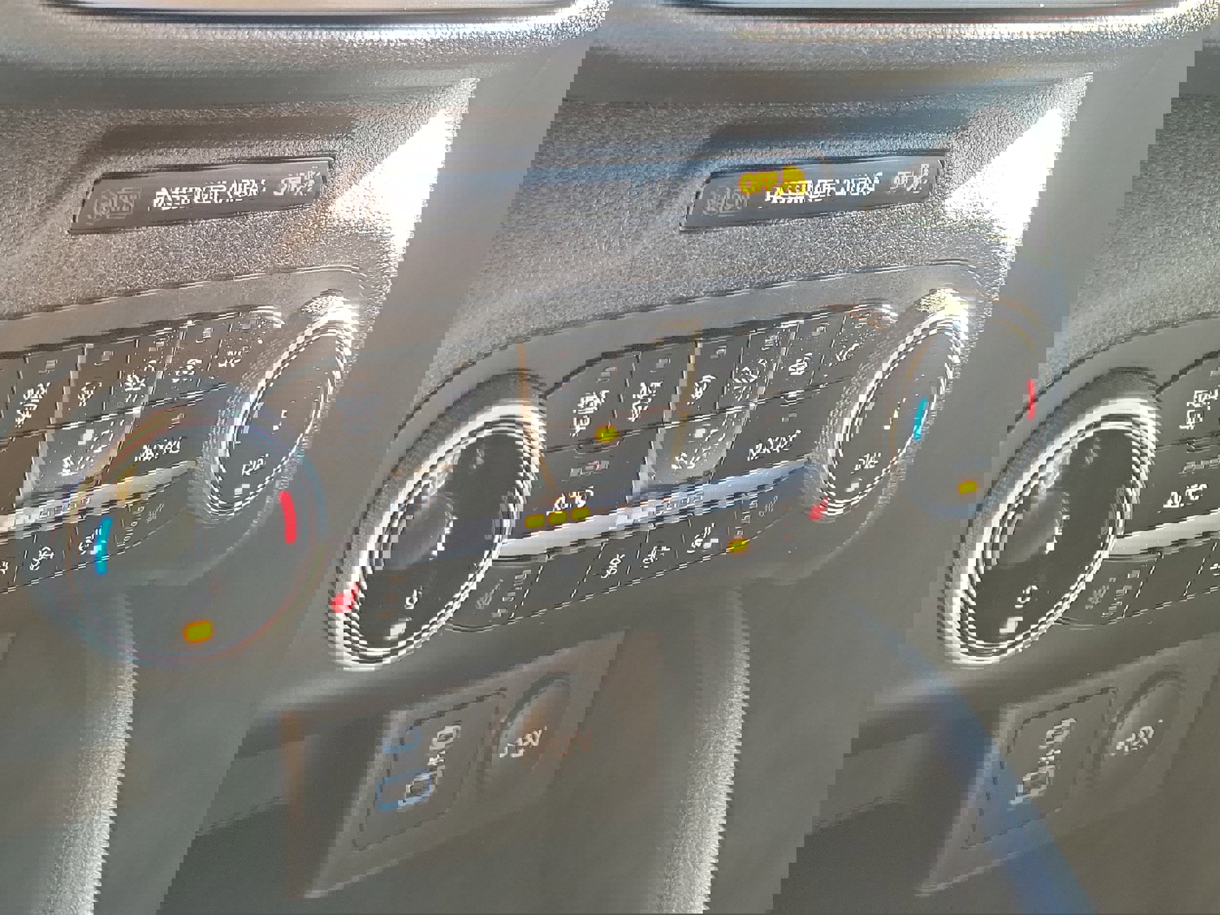 Used 2023 Ford Escape Active w/ Cold Weather Package image 29