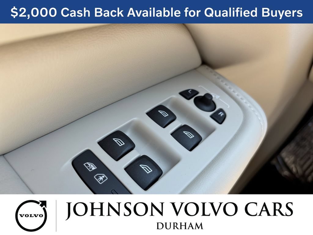 New 2026 Volvo XC60 B5 Ultra w/ Protection Package Premier AWD/4WD image 24