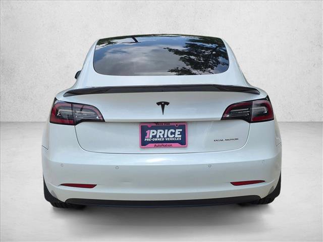 Used 2022 Tesla Model 3 Long Range AWD/4WD image 8