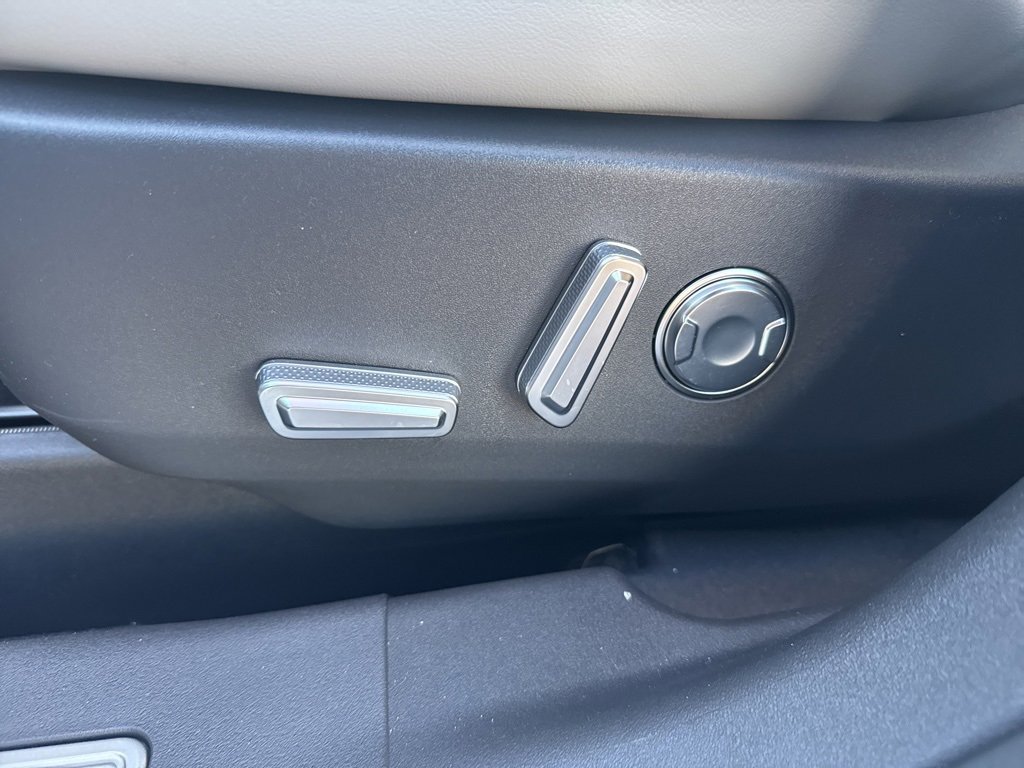 New 2026 Lincoln Nautilus Reserve w/ Jet Appearance Package image 27