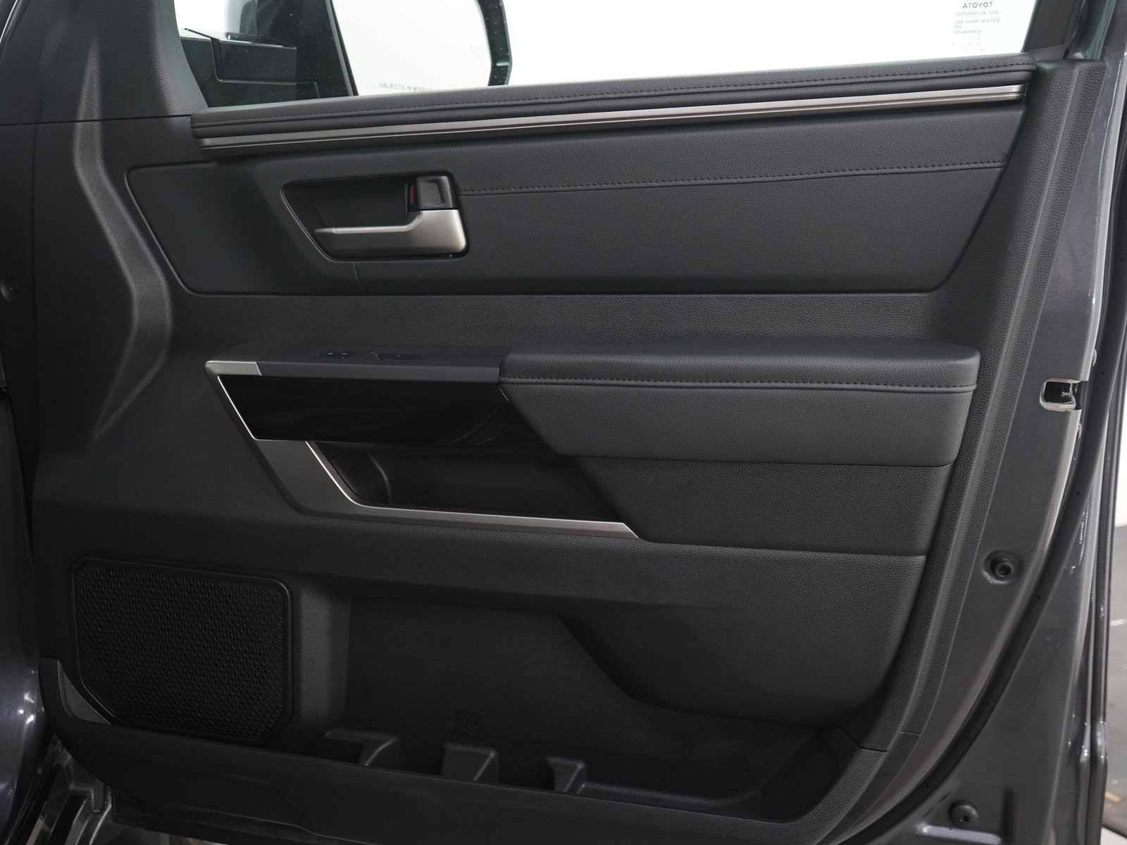 Used 2022 Toyota Tundra Limited AWD/4WD image 12