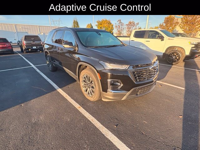 Used 2023 Chevrolet Traverse RS w/ LPO, Floor Liner Package FWD image 3