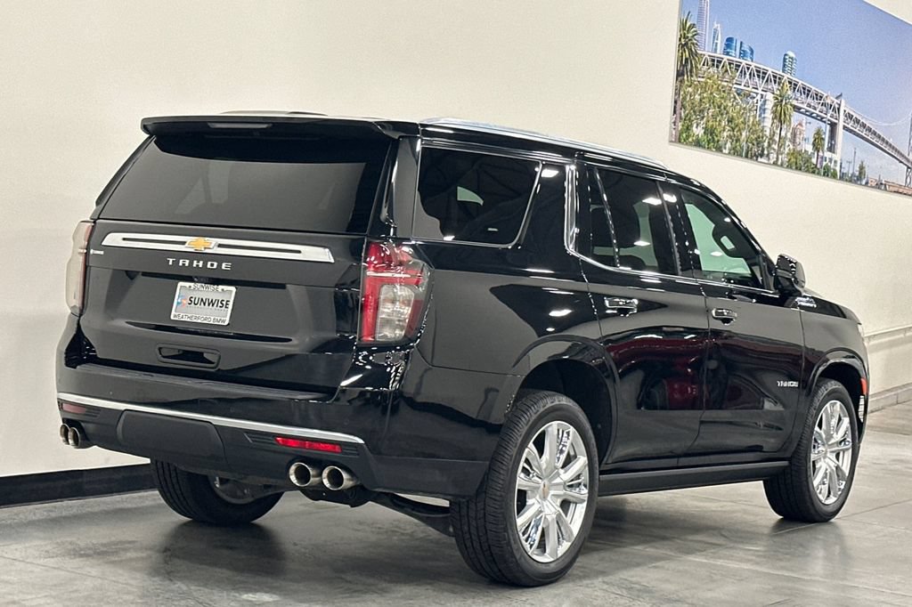 Used 2021 Chevrolet Tahoe High Country w/ Premium Package RWD image 4
