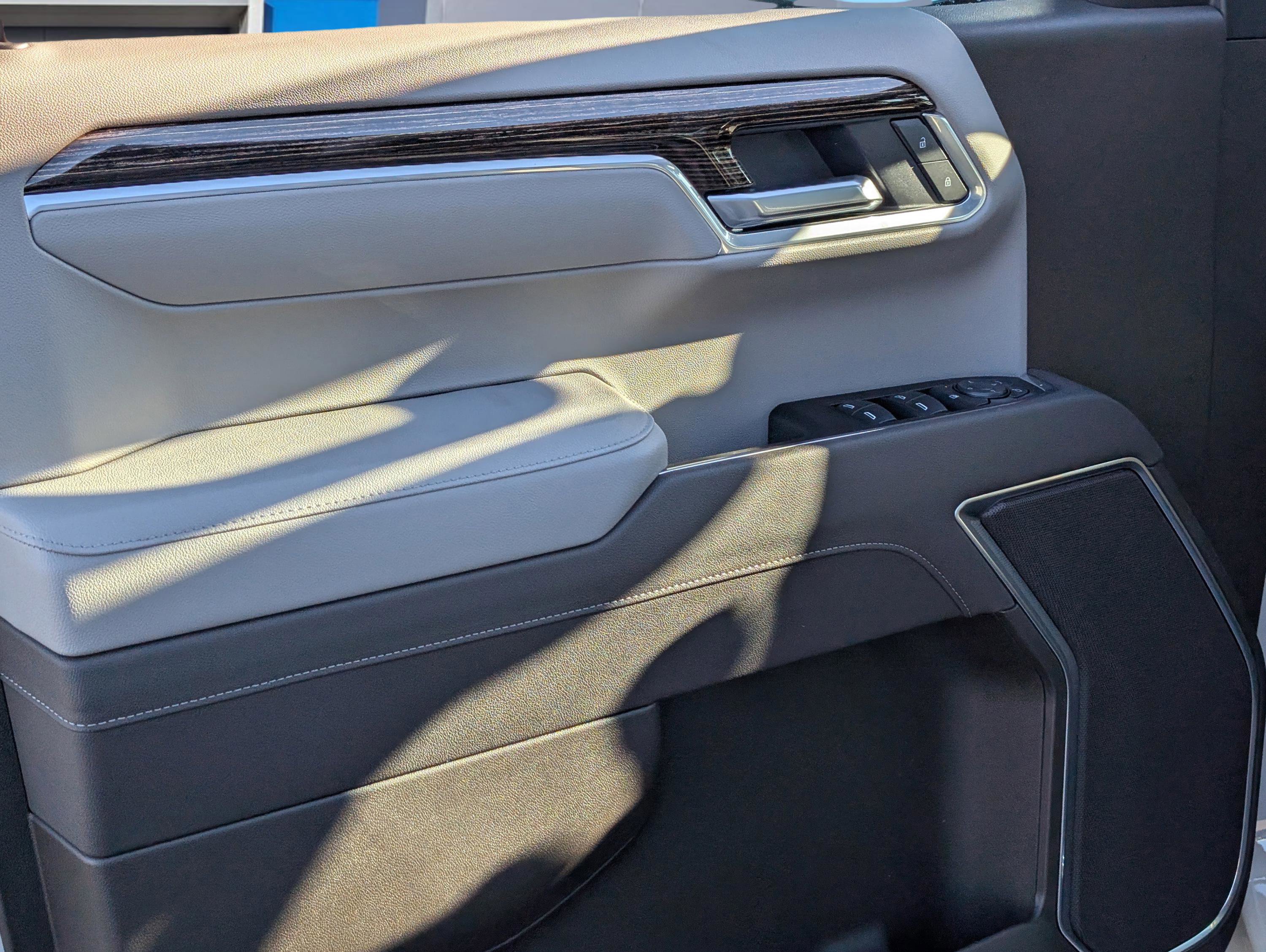 New 2026 GMC Sierra 1500 SLE image 15