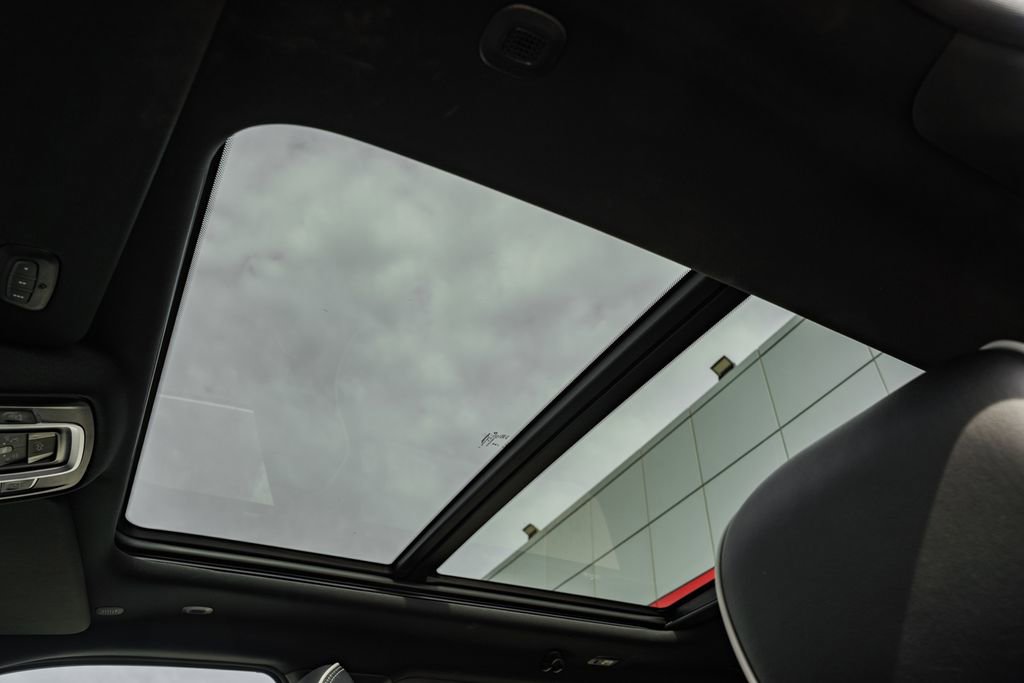 Used 2025 RAM 1500 Limited image 45