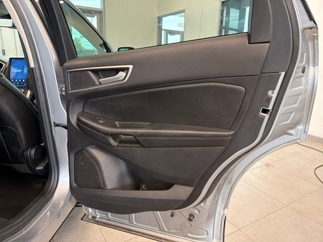 Used 2021 Ford Edge SEL w/ Convenience Package AWD/4WD image 35