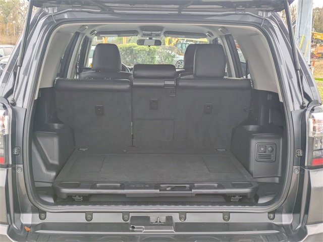 Used 2015 Toyota 4Runner SR5 image 13