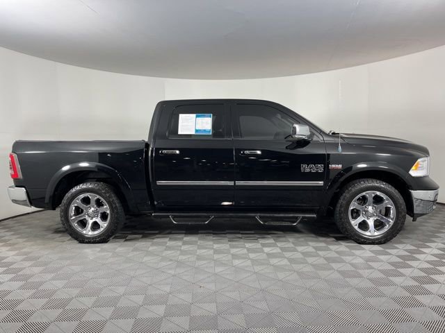 Used 2014 RAM 1500 Laramie w/ Convenience Group image 11