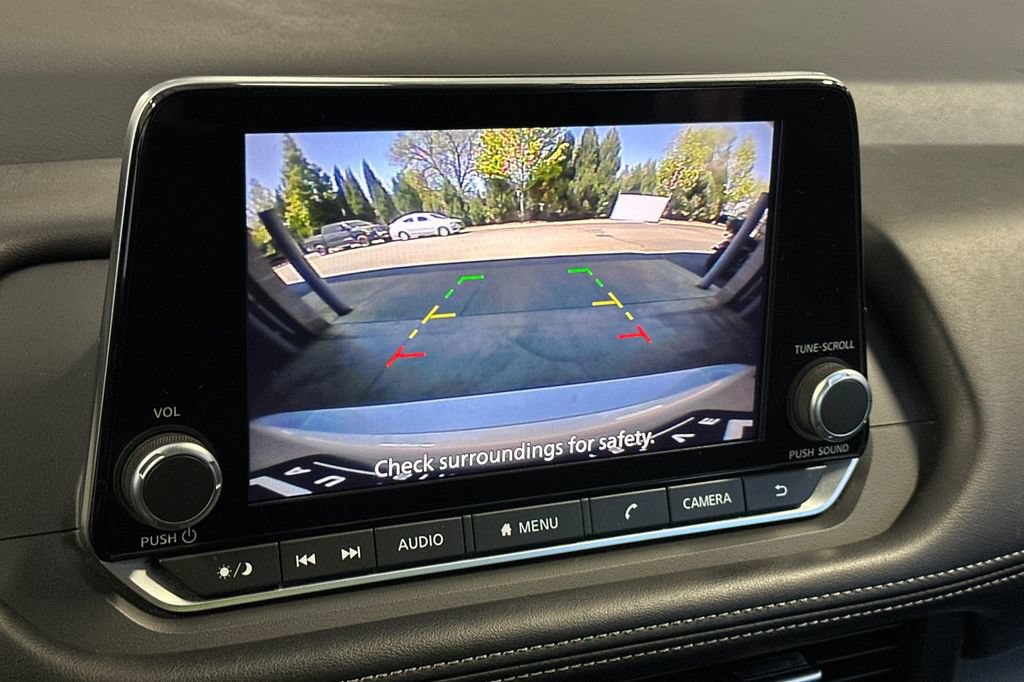 Used 2024 Nissan Rogue SV AWD/4WD image 20