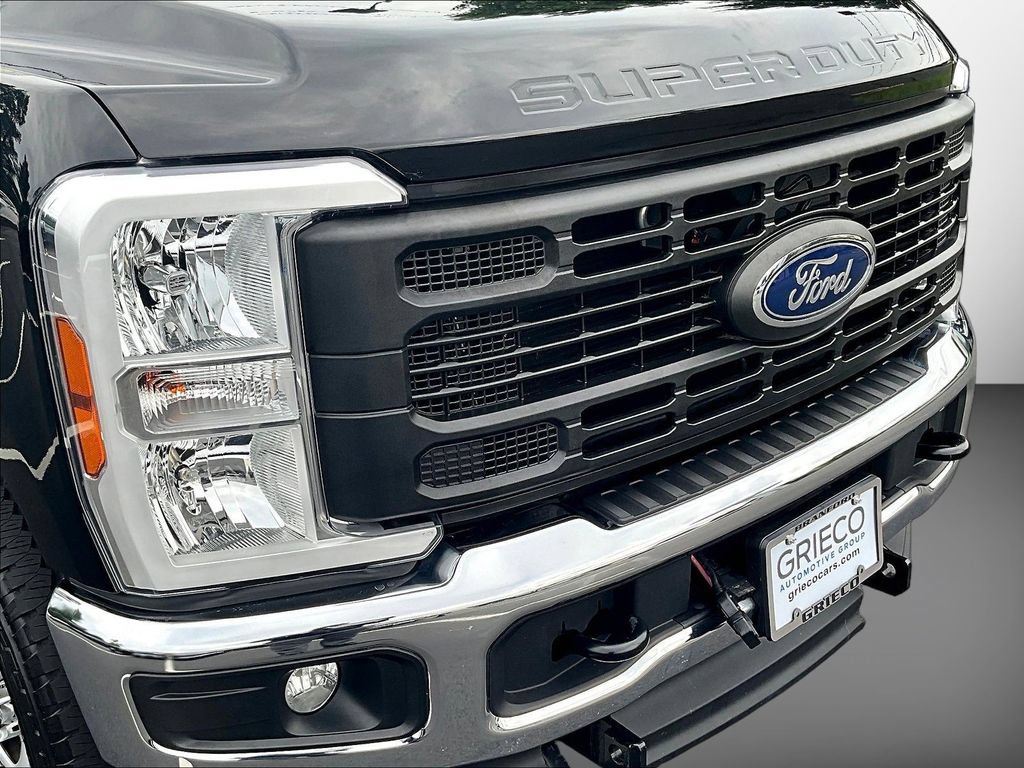 Used 2025 Ford F350 XL w/ FX4 Off-Road Package AWD/4WD image 28