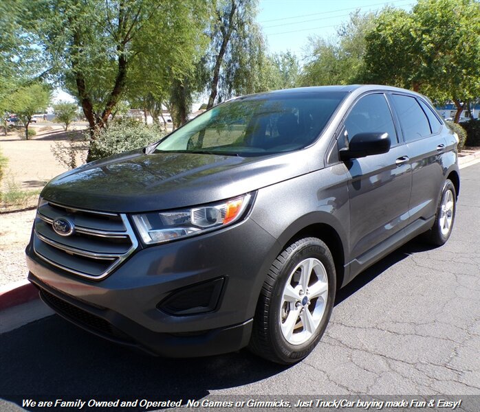 Used 2015 Ford Edge SE FWD image 3