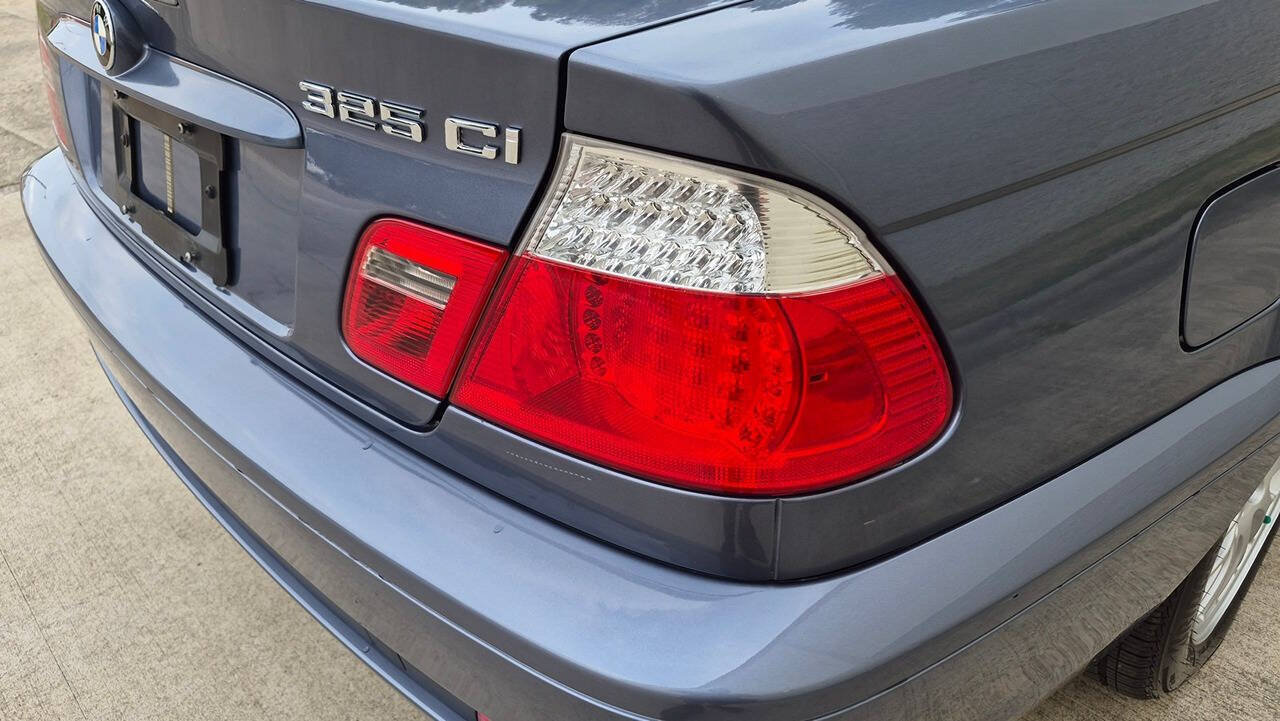 Used 2005 BMW 325Ci Convertible RWD image 26