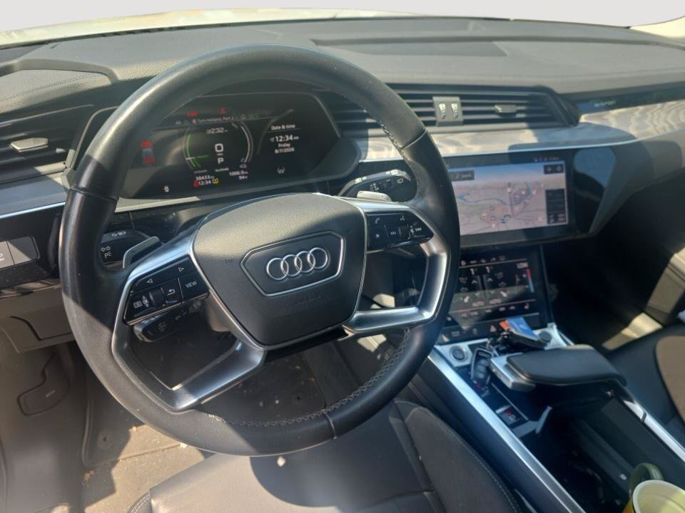 Used 2024 Audi Q8 e-tron Premium AWD/4WD image 5