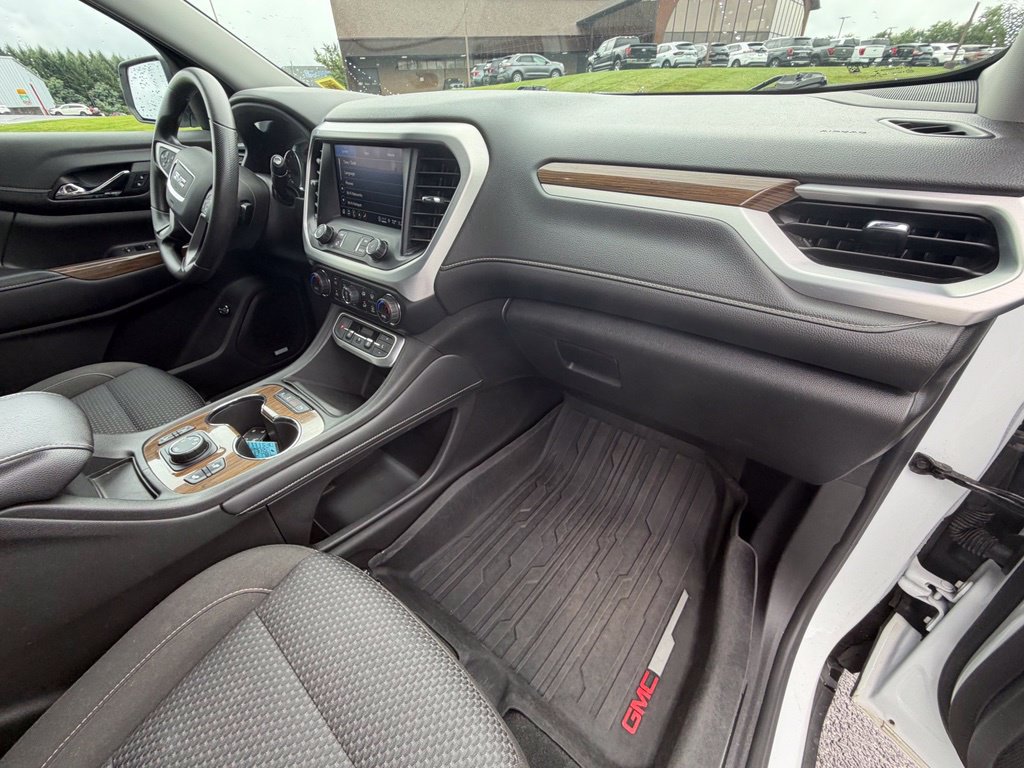 Used 2022 GMC Acadia SLE w/ Driver Convenience Package AWD/4WD image 41