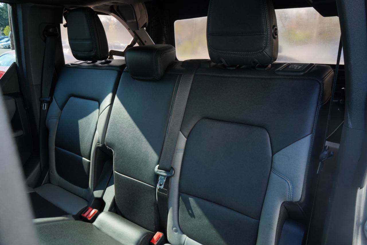 Used 2022 Ford Bronco Black Diamond image 45