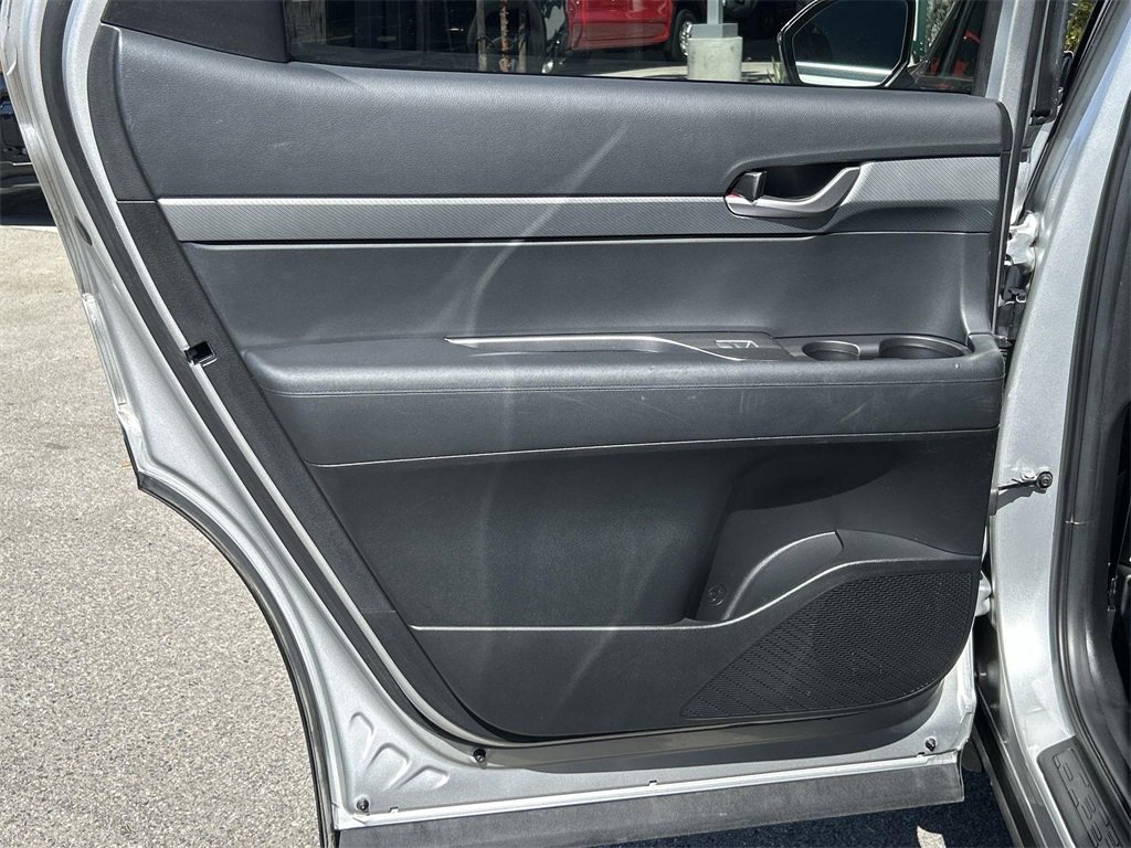 Used 2023 Hyundai Palisade SEL w/ Cargo Package image 26
