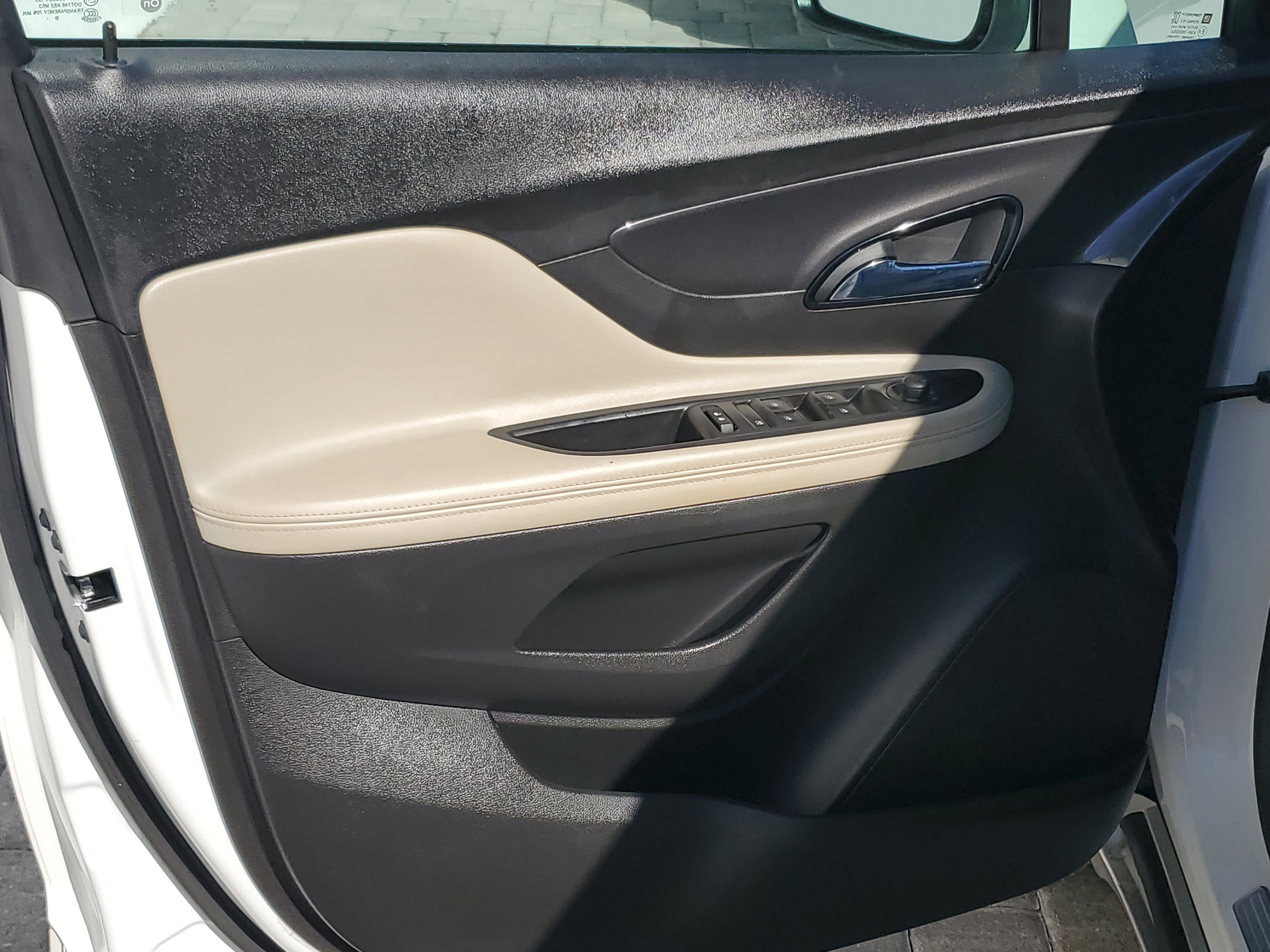 Used 2020 Buick Encore Preferred w/ Safety Package image 15