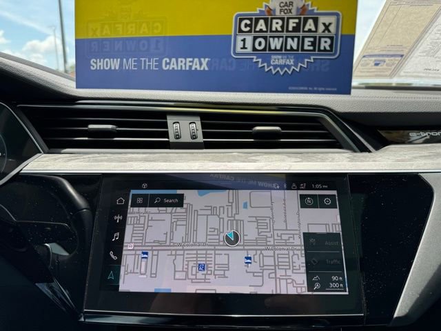 Used 2022 Audi e-tron Premium w/ Convenience Plus Package image 33