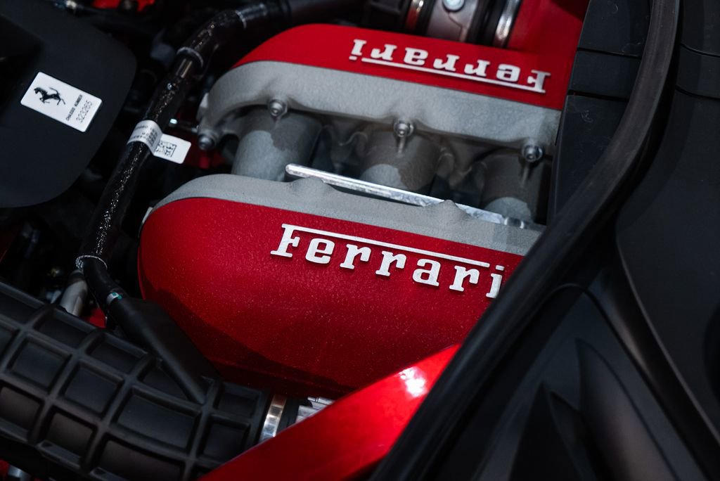 Certified 2025 Ferrari Purosangue AWD/4WD image 18