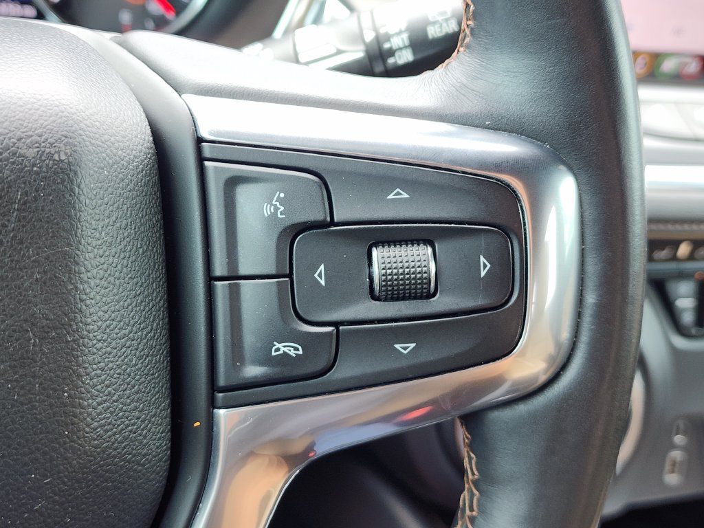 Used 2019 Chevrolet Blazer Premier w/ Driver Confidence II Package FWD image 38