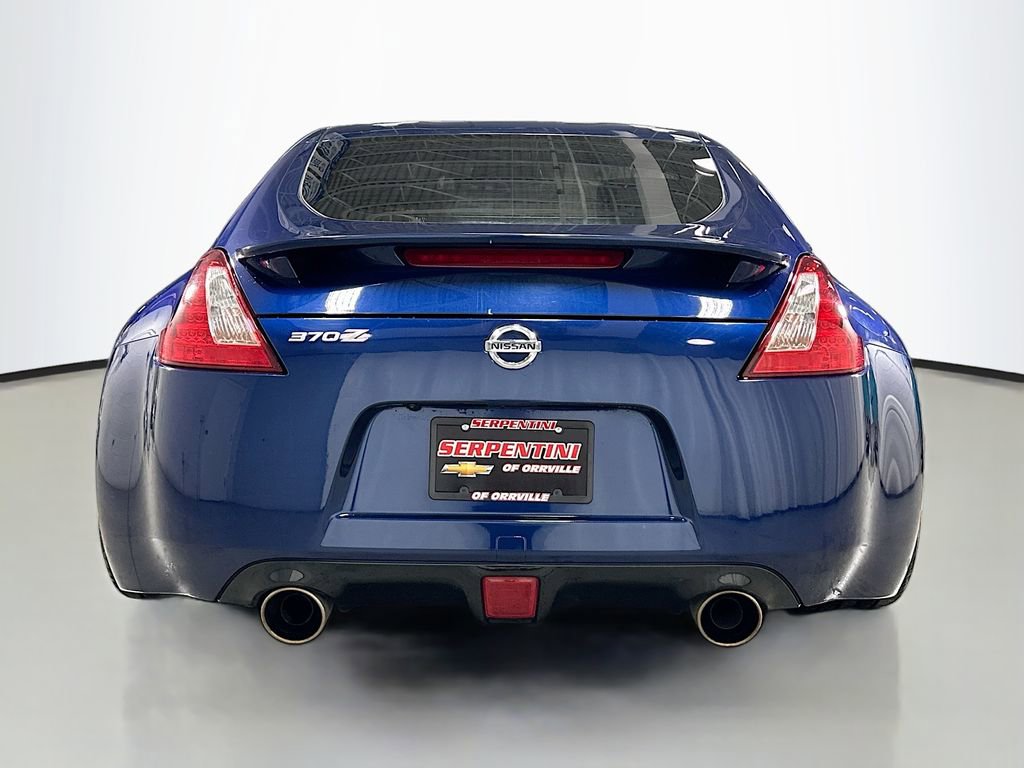 Used 2020 Nissan 370Z Coupe image 7