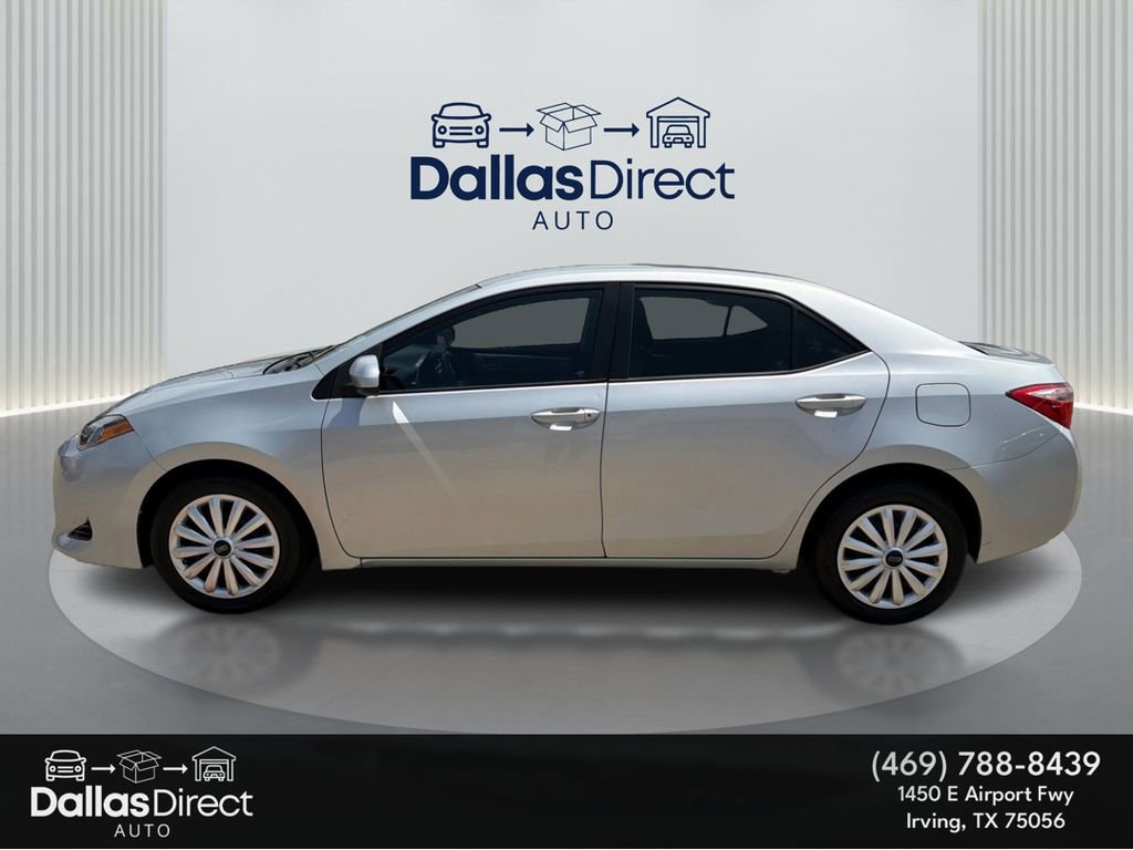Used 2018 Toyota Corolla LE image 9