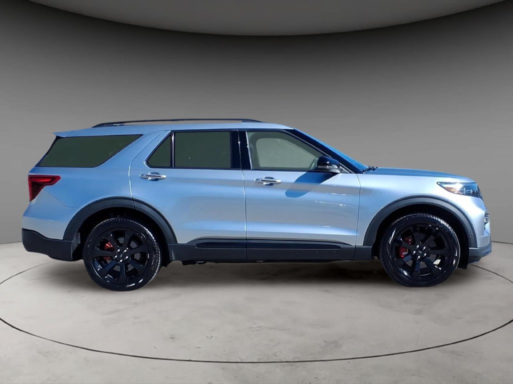Used 2022 Ford Explorer ST w/ Equipment Group 401A AWD/4WD image 6