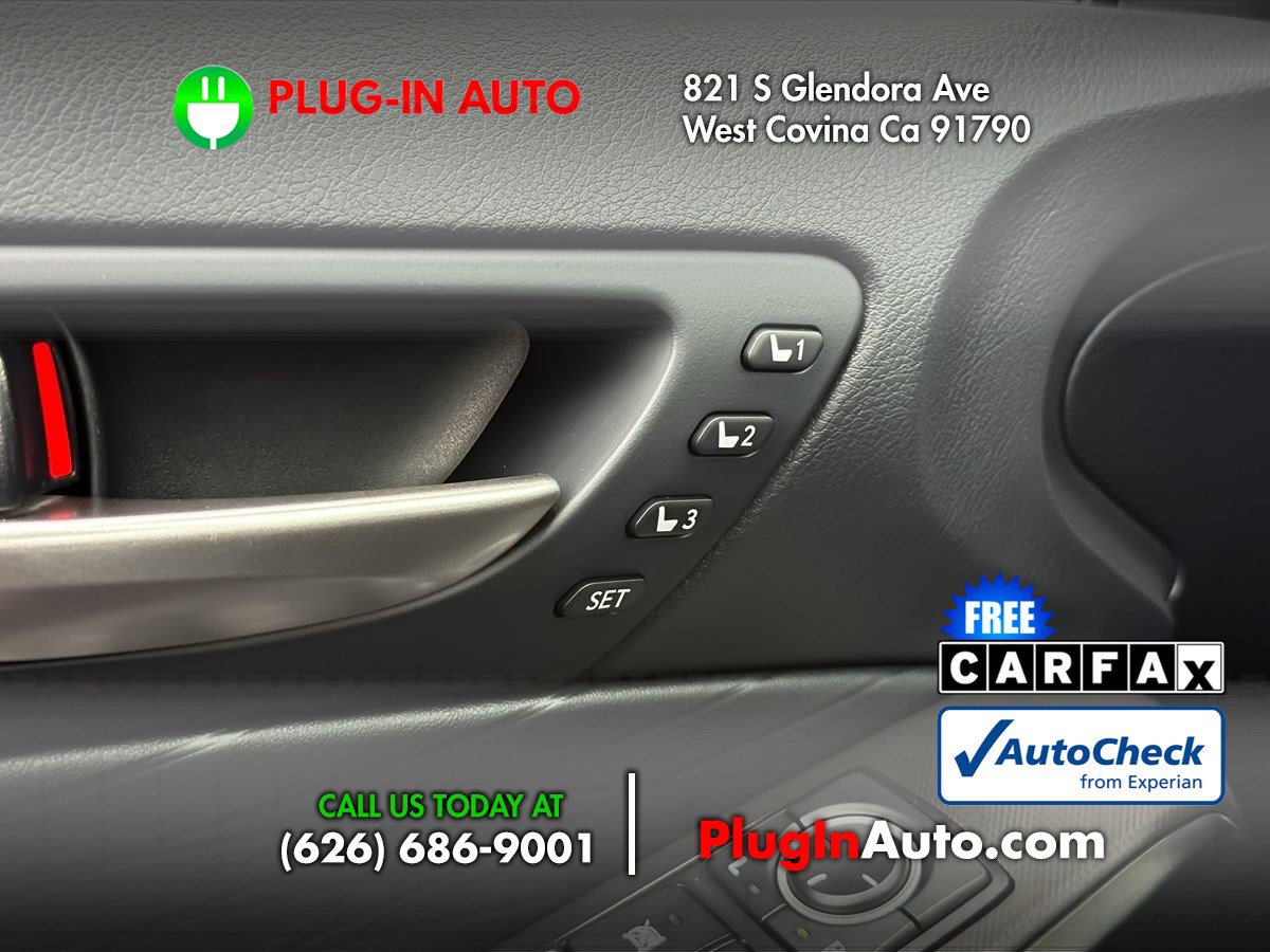 Used 2023 Lexus IS 350 F Sport w/ Navigation Package RWD image 23