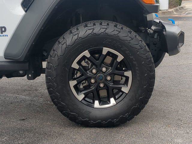 Certified 2025 Jeep Wrangler Unlimited Rubicon 4xe w/ Convenience Group image 11