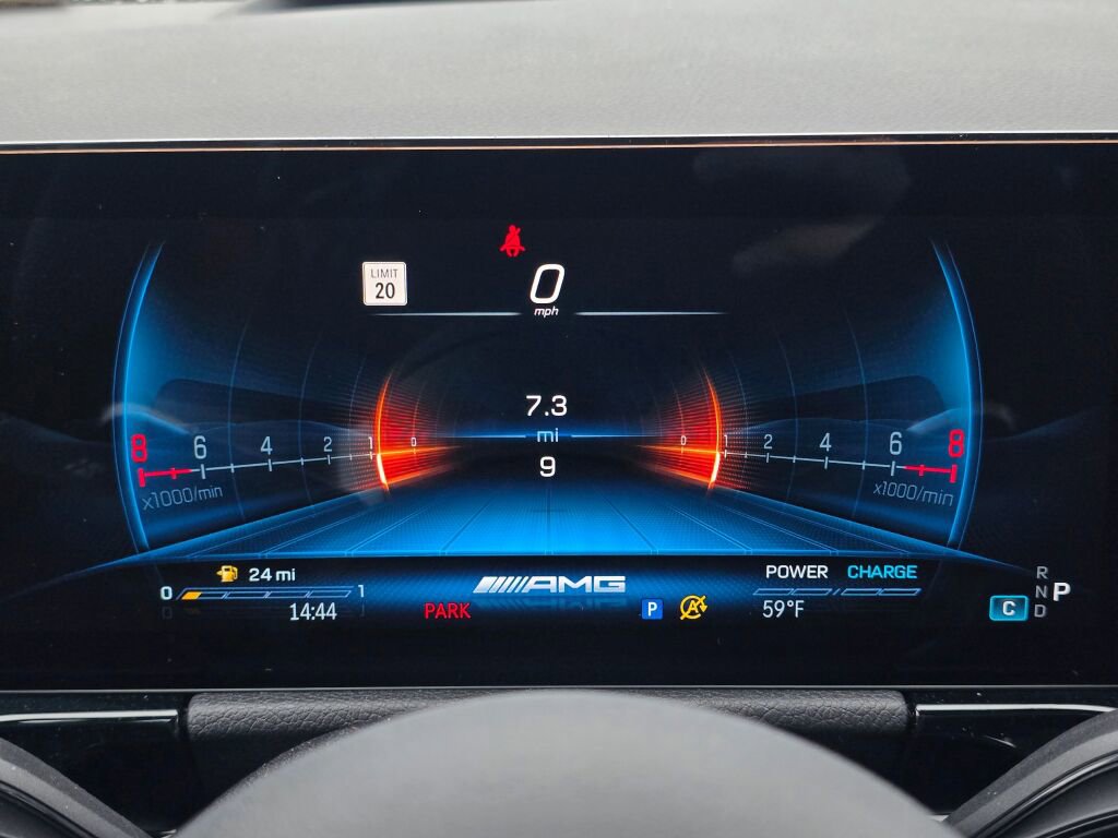 New 2026 Mercedes-Benz GLA 35 AMG 4MATIC image 40