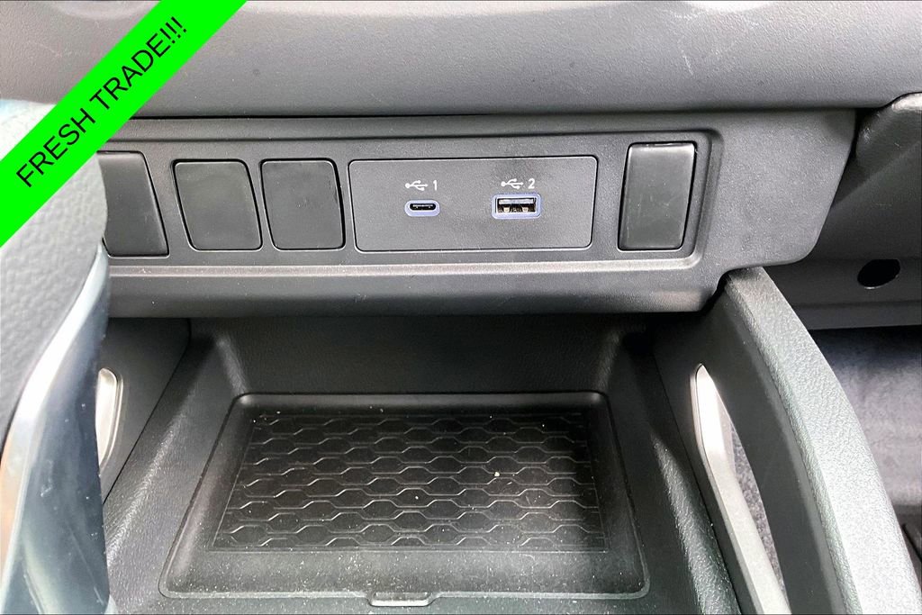 Used 2024 Nissan Frontier SV RWD image 16