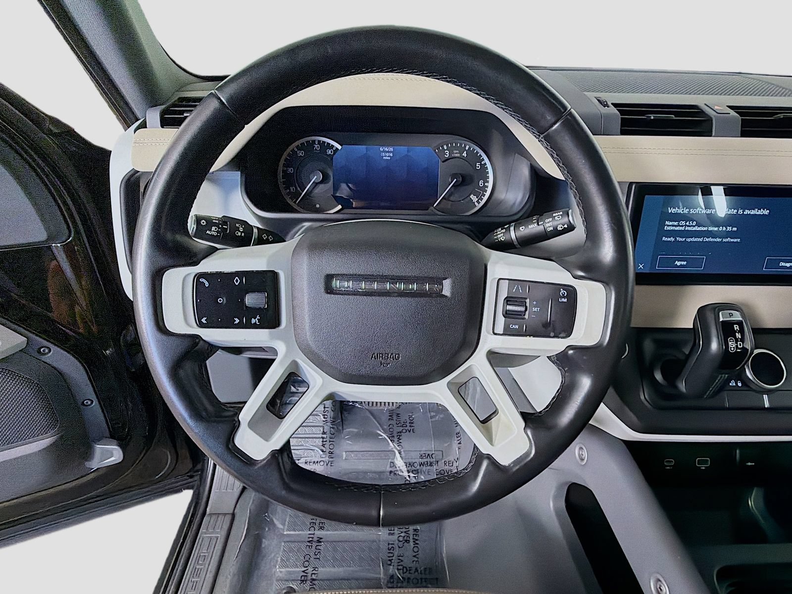 Certified 2023 Land Rover Defender 110 SE AWD/4WD image 11