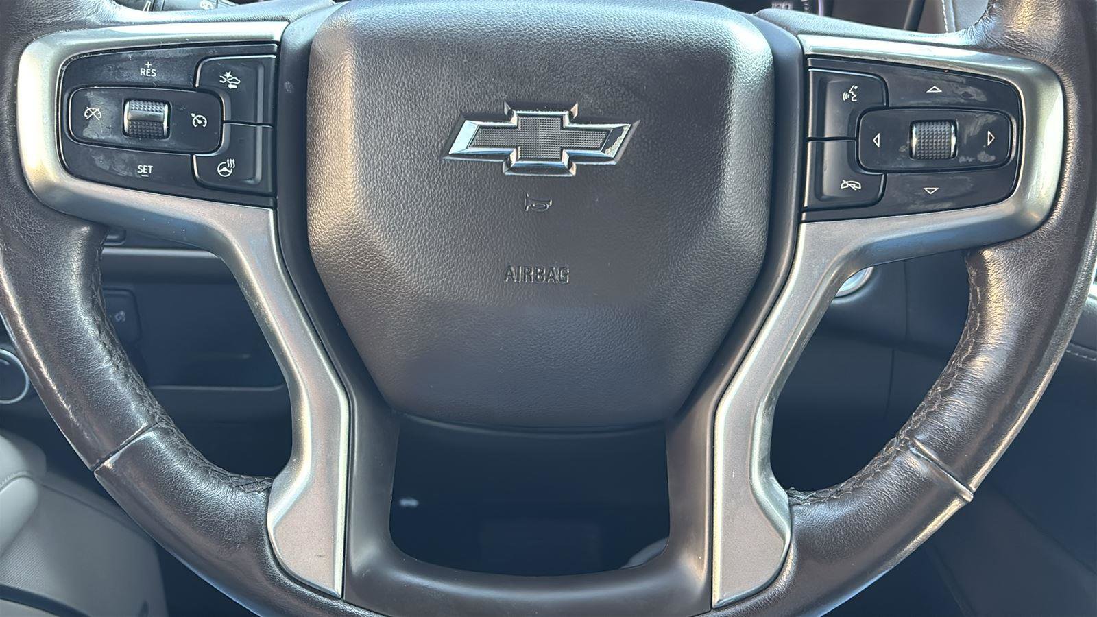 Used 2021 Chevrolet Tahoe Z71 w/ Luxury Package image 28