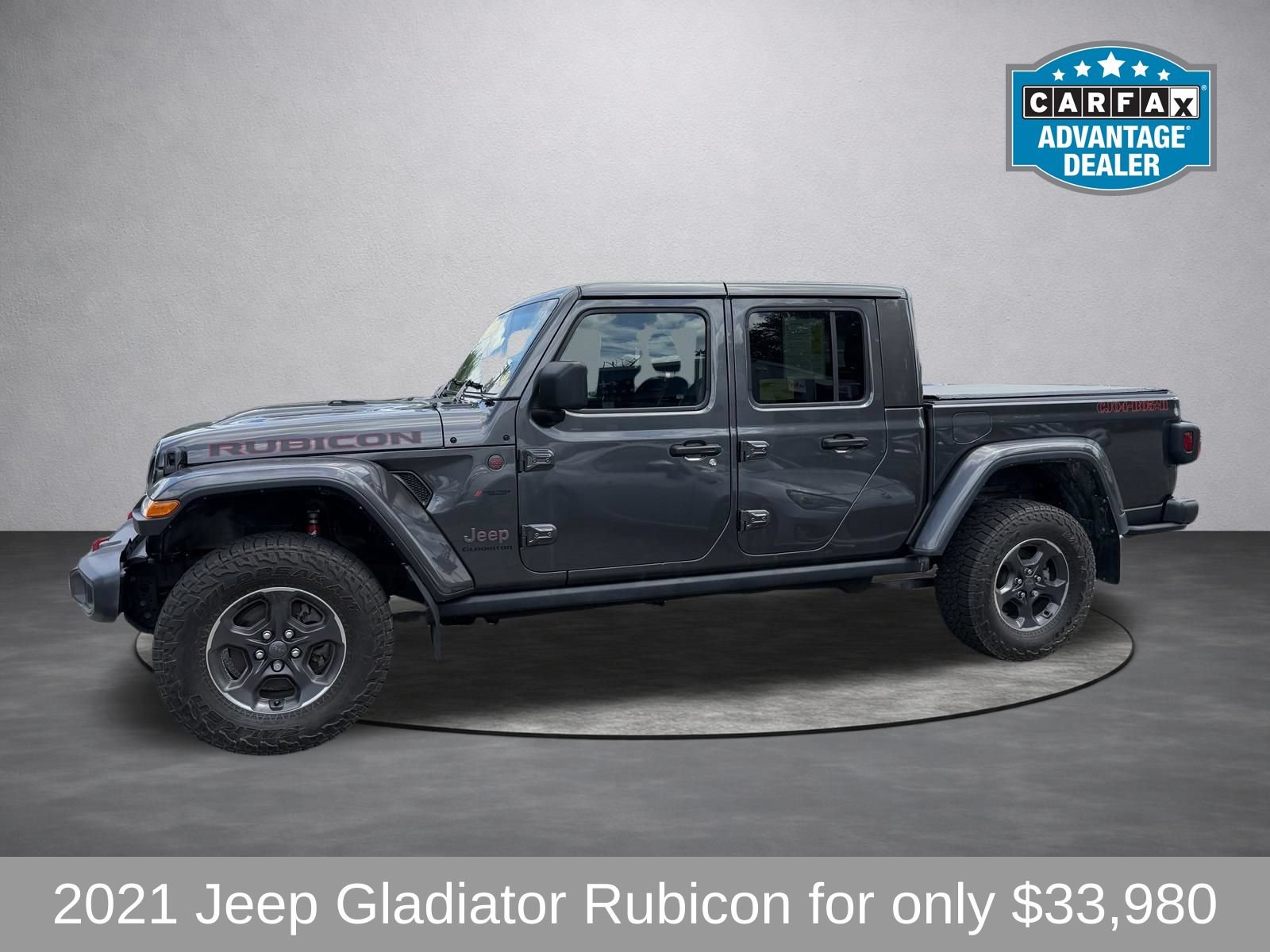 Used 2021 Jeep Gladiator Rubicon w/ Trailer Tow Package AWD/4WD image 8