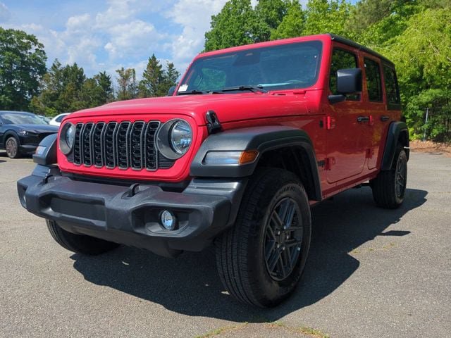 Used 2025 Jeep Wrangler Unlimited Sport AWD/4WD image 8
