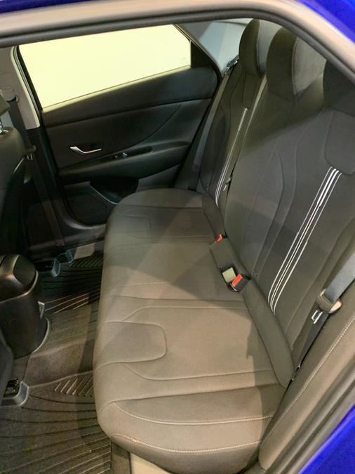 Used 2024 Hyundai Elantra SEL image 35