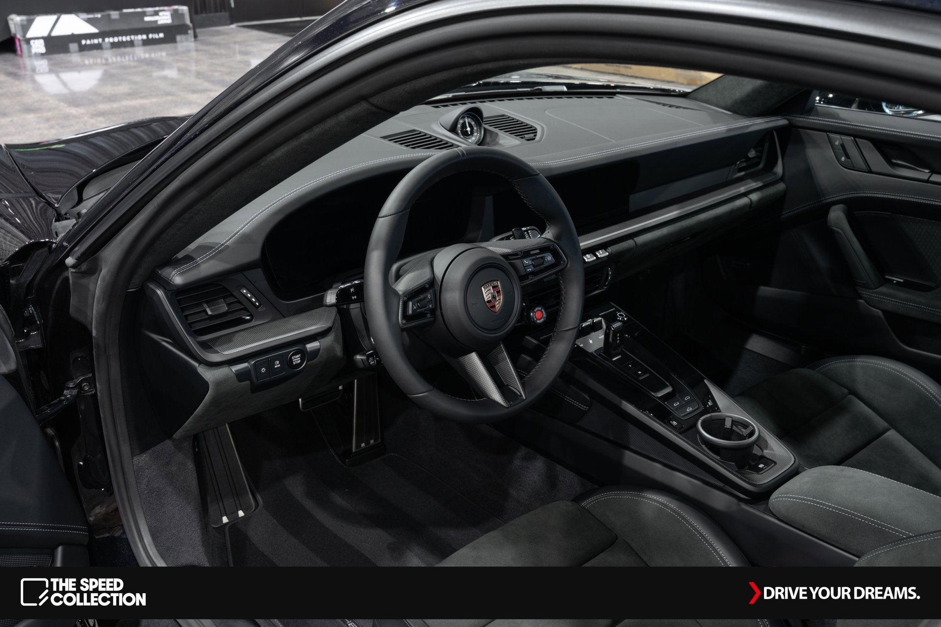 Used 2025 Porsche 911 Carrera GTS image 13