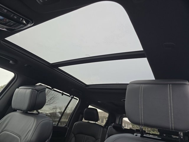 New 2026 Jeep Grand Wagoneer Summit image 6