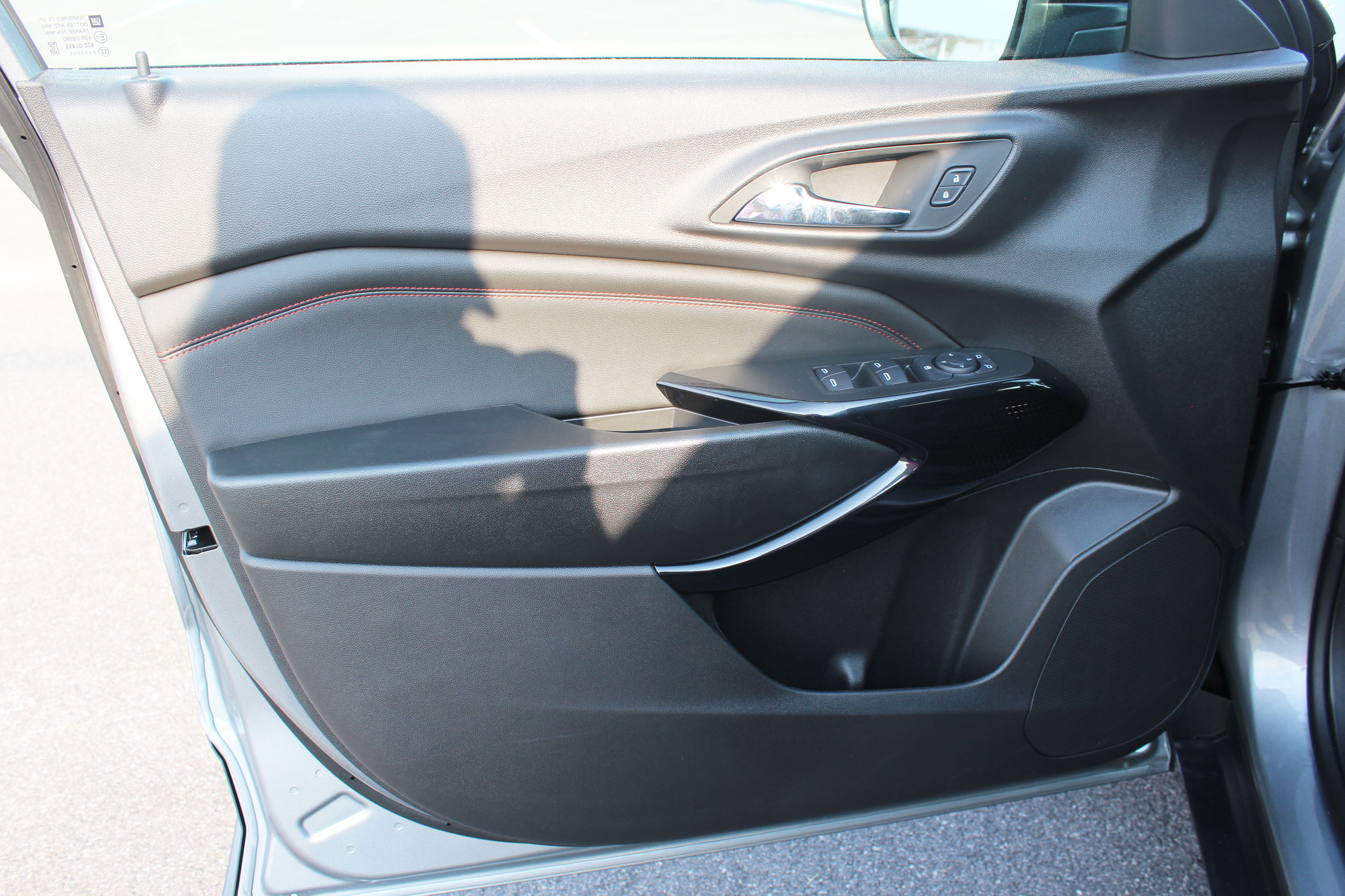 New 2025 Chevrolet Trax RS w/ Driver Confidence Package image 27