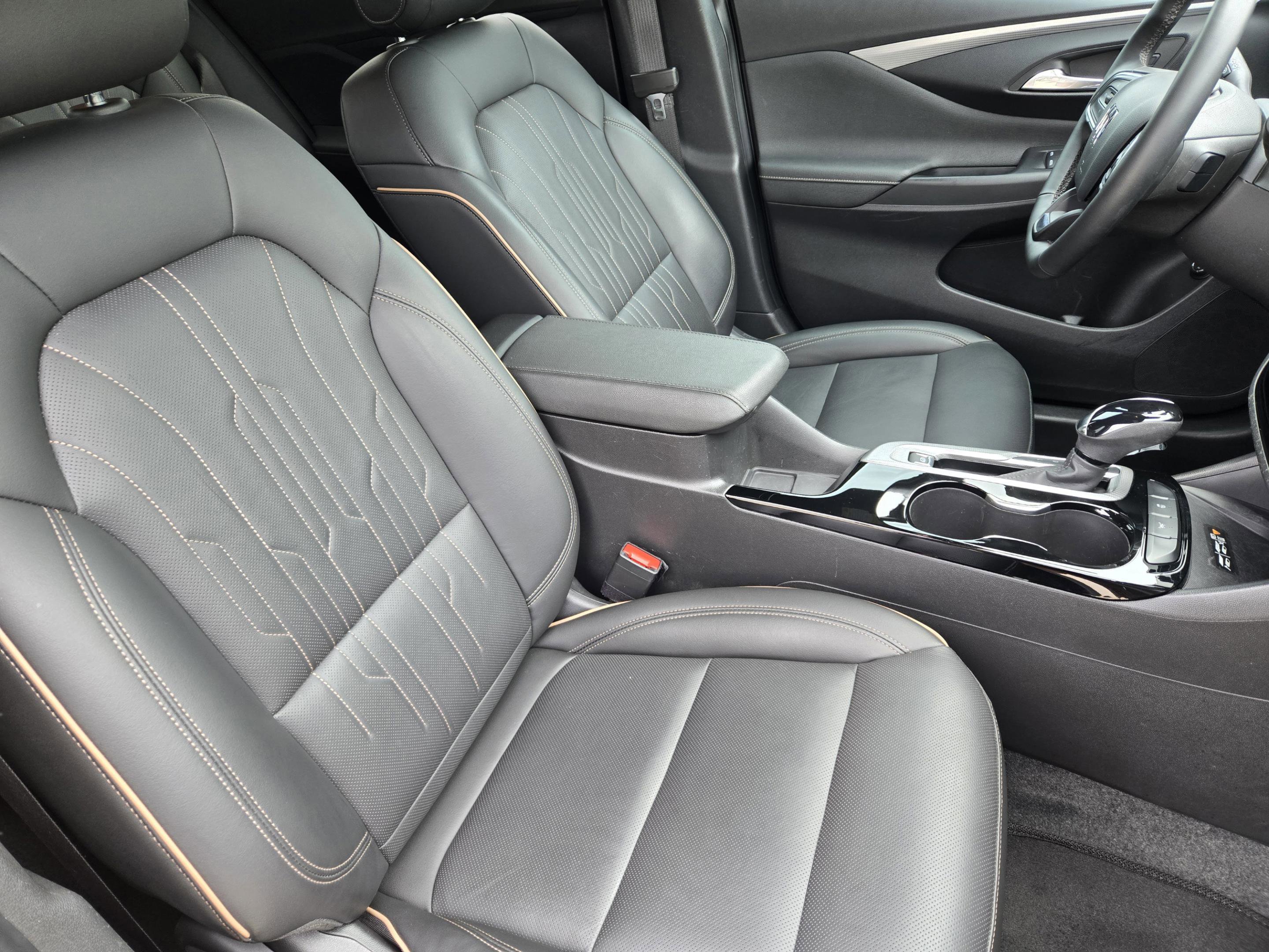 Used 2025 Buick Envista Avenir FWD image 10