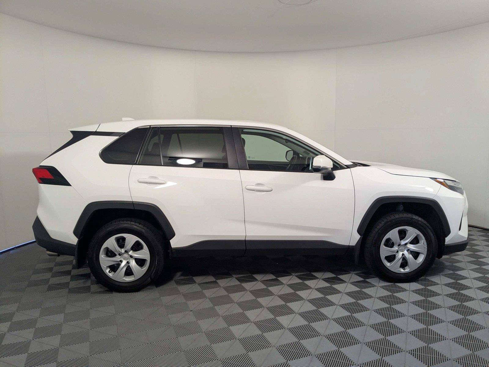 Certified 2024 Toyota RAV4 LE FWD image 4