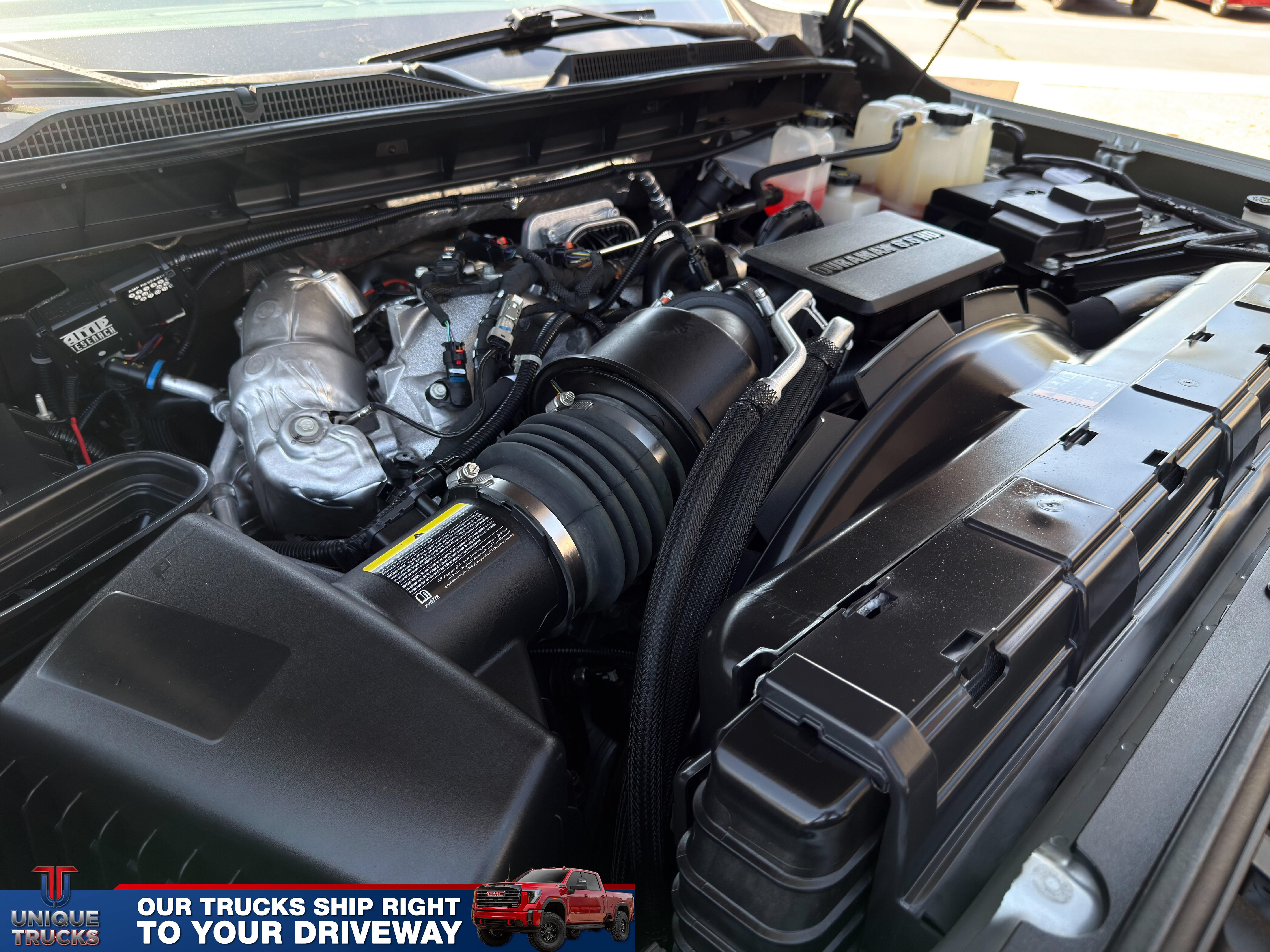 Used 2024 GMC Sierra 2500 AT4 w/ AT4 Preferred Package AWD/4WD image 16