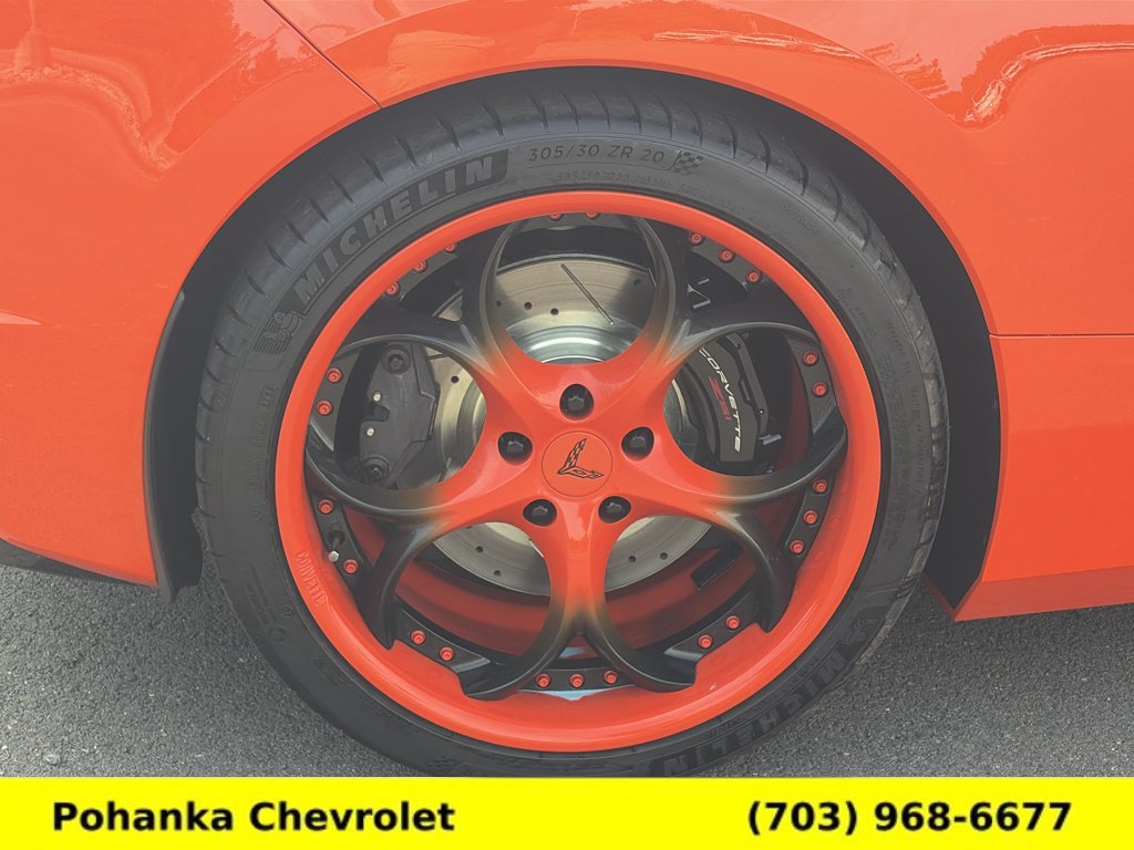 Used 2021 Chevrolet Corvette Stingray Premium Conv w/ Z51 Performance Package RWD image 23