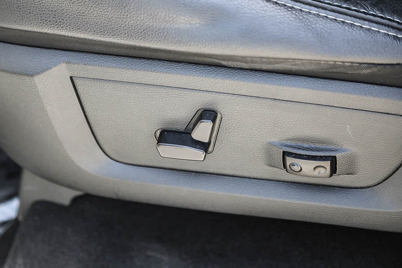 Used 2018 RAM 1500 Sport w/ Convenience Group AWD/4WD image 19