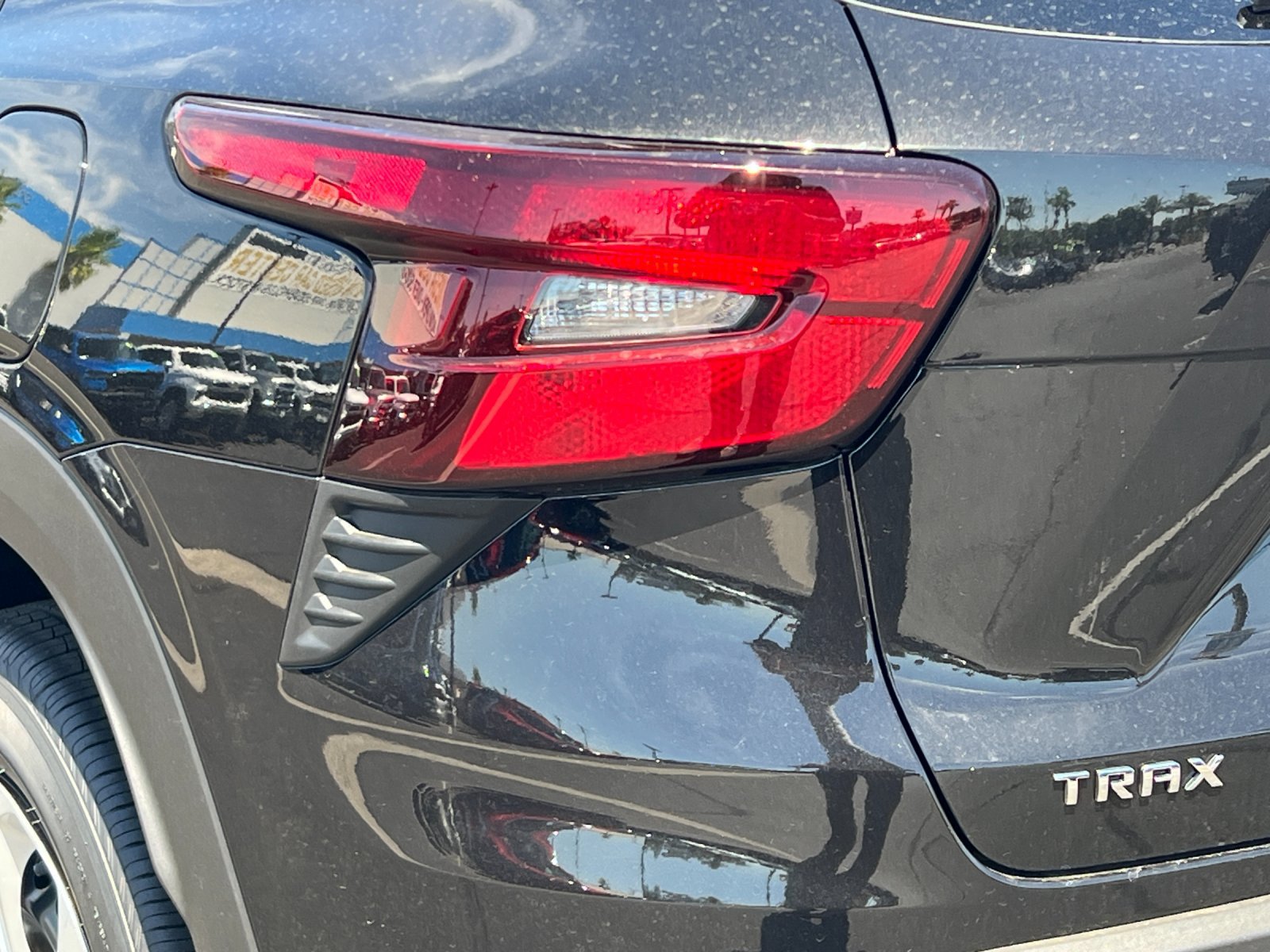 New 2026 Chevrolet Trax LS w/ Driver Confidence Package FWD image 25